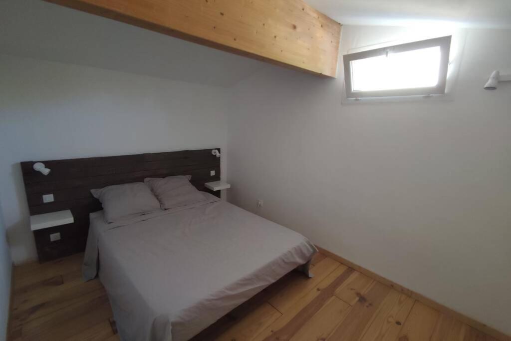 Logement Tout Confort Au Calme Entre Saint Tropez Et Les Gorges Du Verdon Le Thoronet Exterior photo