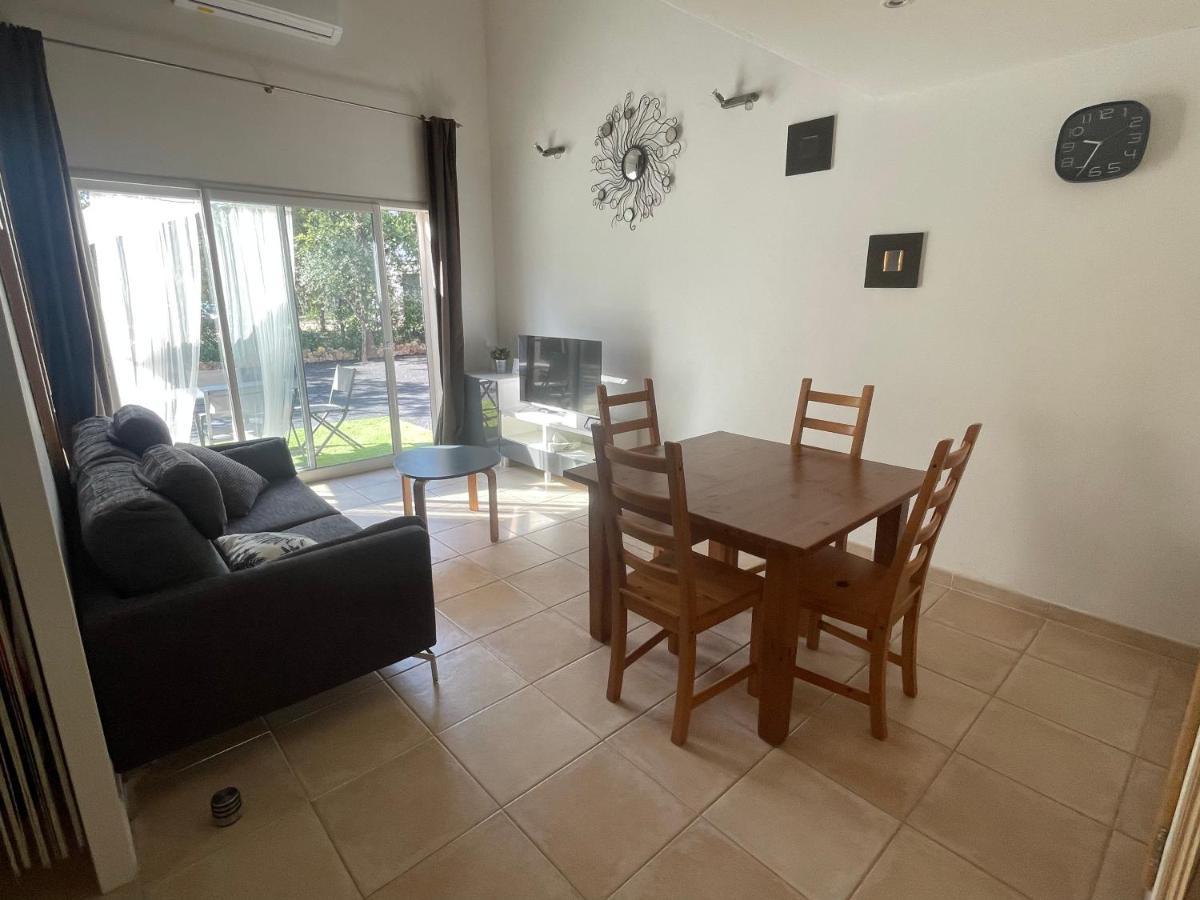 Logement Tout Confort Au Calme Entre Saint Tropez Et Les Gorges Du Verdon Le Thoronet Exterior photo